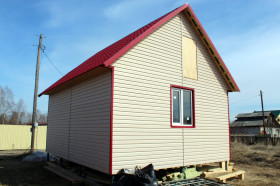 karkasnyj-dachnyj-domik-s-cherdakom-photo-1.jpg